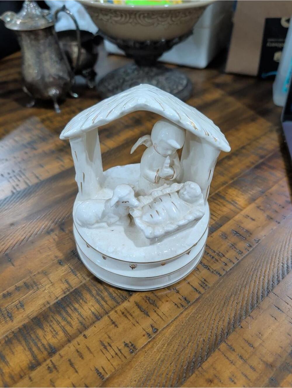 Schmid Japan Porcelain Nativity Scene Music Box